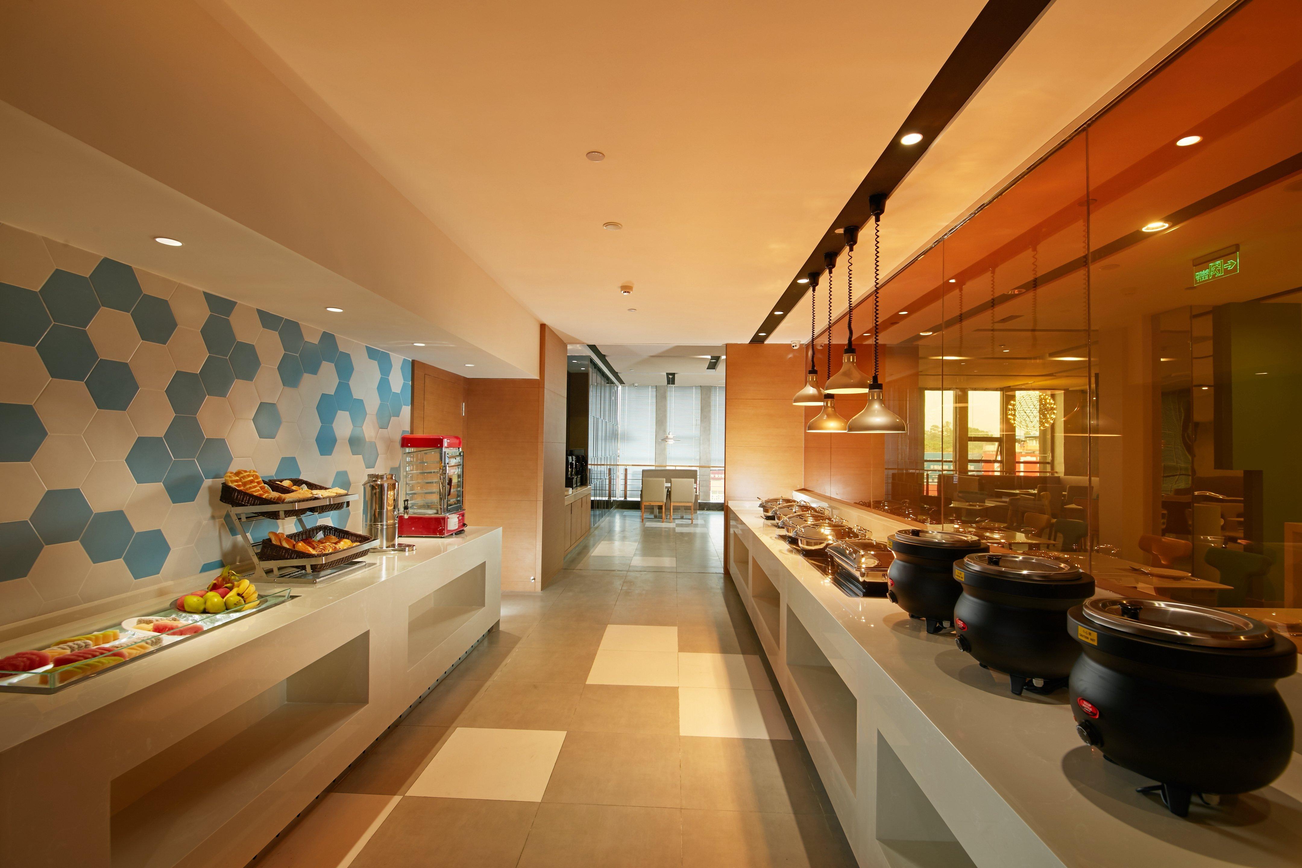 Holiday Inn Express Leshan City Square By Ihg High Speed Rail And Leshan Giant Buddha Zewnętrze zdjęcie