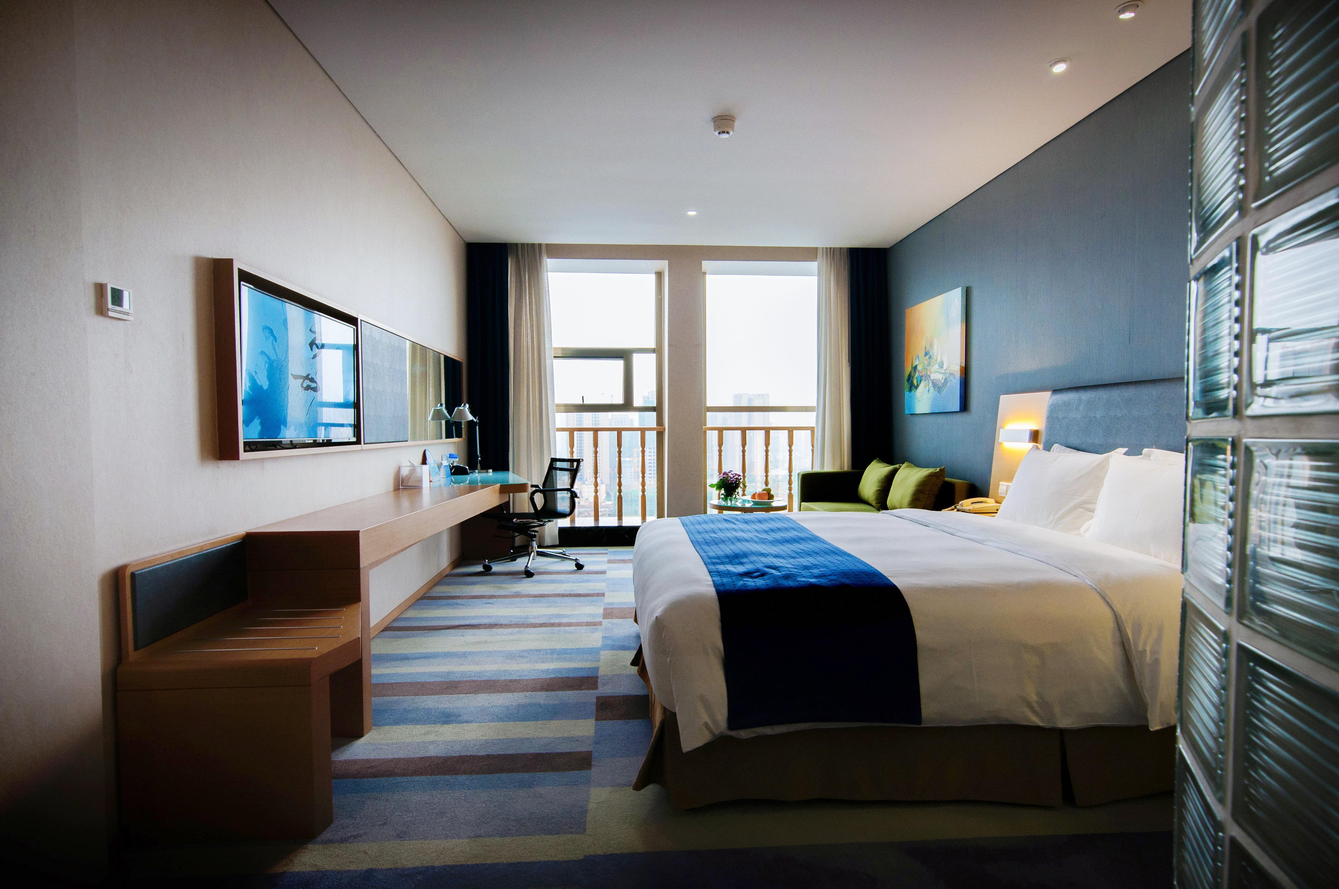 Holiday Inn Express Leshan City Square By Ihg High Speed Rail And Leshan Giant Buddha Zewnętrze zdjęcie