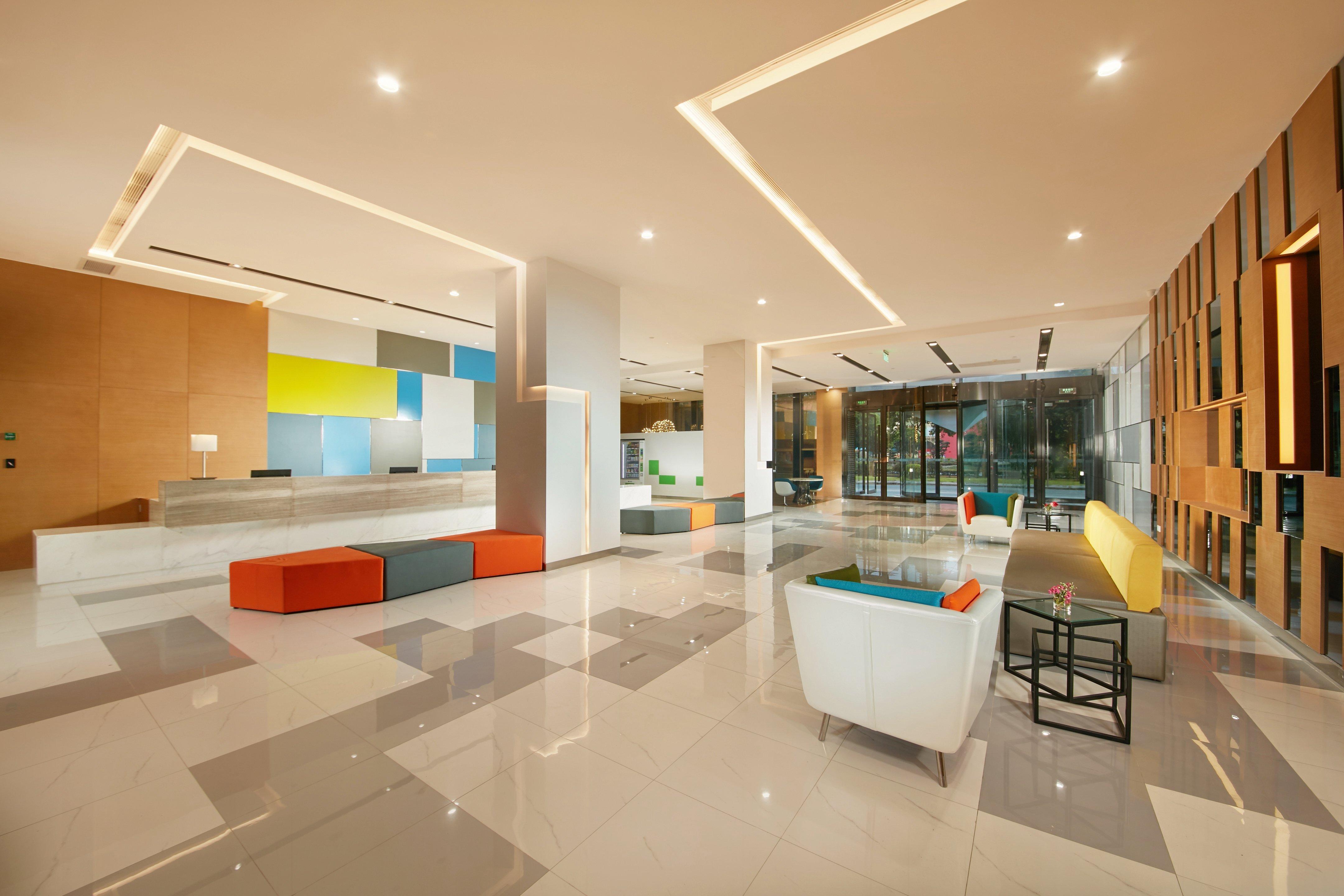 Holiday Inn Express Leshan City Square By Ihg High Speed Rail And Leshan Giant Buddha Zewnętrze zdjęcie